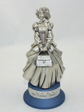 Avon Mrs. Albee Statuette District Award - 1990 8.5