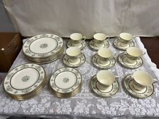 Minton - Henley - 40 Piece Set - Service for 8 -Dinner, Salad, B&B, Cup & Saucer picture