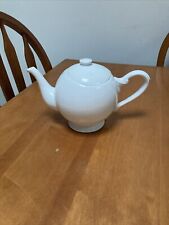 I Godinger & Co  Round White teapot 5 1/2” Tall, 9” Wide, 2-3 Cup,oval Lid, EUC picture