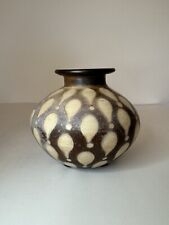 Chulucanas Peru Folk Art Pottery Vase Pot Brown Beige Signed Drops Distressed 6” picture