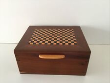 BEAUTIFUL AND GORGEOUS TOBACCO BOX OR ANY SIMILAR USE IN NATURAL CEDAR WOOD picture