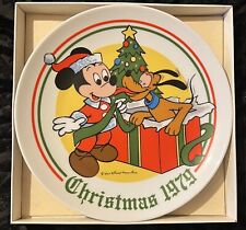 Schmid - Walt Disney Christmas 1979 Plate - 279-212 - Limited Edition picture