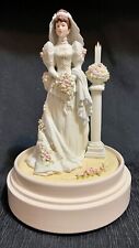 Avon President's Club Mrs Albee Musical Bridal Figurine Bach's Minuet No 3 MIB picture
