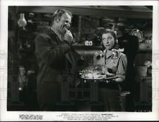 1951 Press Photo Actors Judy Canova & Alan Hale Jr star in 