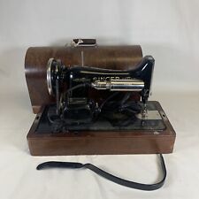 Antique Singer 99-13 Sewing Machine Wood Case box WORKS picture