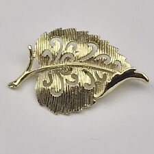 Leaf Gold Tone Brooch Pin Vintage By Gerry’s picture