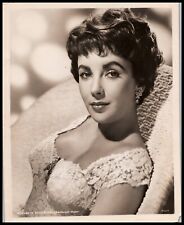 HOLLYWOOD BEAUTY ELIZABETH TAYLOR 1950s STUNNING PORTRAIT SEXY BUSTY Photo 200 picture