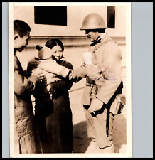CHINA SINO-JAPANESE WAR JAPAN SOLDIER OCCUPIED NANKING 1938 PRESS PHOTO 400 picture