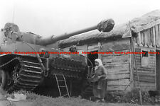 F002479 German Tiger tank during Operation Citadel 1943 picture