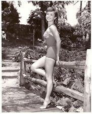 Debbie Reynolds   8x10 Glossy Photo picture