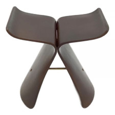 Vitra Design Museum Butterfly Stool Sori Yanagi chair with Box picture