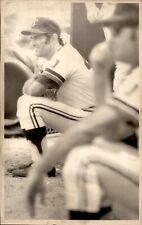 LD292 1973 Wire Photo MINNESOTA TWINS MANAGER FRANK QUILICI IN DUGOUT vs PIRATES picture