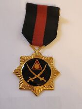 VINTAGE IRAQI THE MEDAL FOR BRAVERY 1980’s IRAQ MILITARY ARMY  picture