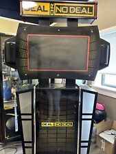Deal or no deal deluxe arcade game  picture