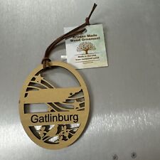 Artisan made wood ornament Gatlinburg Tennessee theme picture