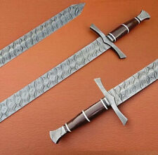 CUSTOM BATTLE SWORD HANDFORGED DAMASCUS STEEL SWORD WOOD HANDLE & LEATHER SHEATH picture