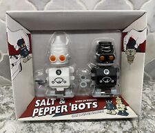 Novelty Plastic Wind Up Robots Salt and Pepper 'Bots Shakers By SUCK UK NEW picture