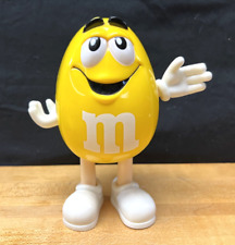Vintage M&M Candy Dispenser Yellow M&M 1999 6” Collectible Mars Hasbro, T5 picture