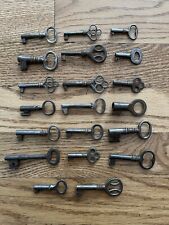 Lot Of  20 Antique Vintage Assorted Skeleton Keys  picture