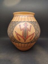 Beautiful Mata Ortiz Hand Painted  Pottery by Israel Sandoval 7.5