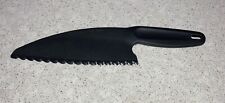 THE PAMPERED CHEF SERRATED EDGE BLACK NYLON PLASTIC BROWNIE KNIFE #1169 picture