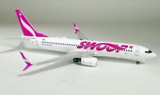 1:200 JFox Swoop Boeing 737-8CT C-GXRW with stand picture
