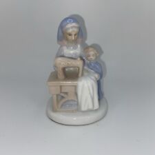 K's Collection figurine mother & child sewing machine blue white statue decor 4