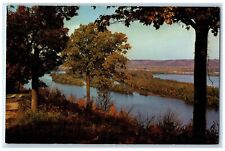 c1960 View Mississippi River Prairie De Chien McGregor Iowa IA Vintage Postcard picture