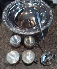 Vintage Oneida De Maurier Silver Plate Punch Bowl Set With 4 Cups + Ladle 