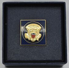 President Donald Trump Lapel Pin Presidential Seal White House Gift picture