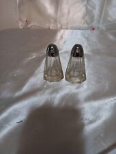 Tablecraft Paneled Glass Salt & Pepper Shaker W/ Chrome Plated Plastic Top picture