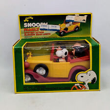 Vintage Aviva Peanuts Snoopy Family Car Original Box #2700 Light Up Headlight picture