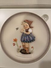 Hummel Goebel Plate 6.25 Inch “Daisies Don’t Tell” 1988 W/ Box picture
