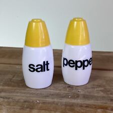 Gemco Westinghouse Salt & Pepper Shakers White Black Yellow Modern Type Retro picture