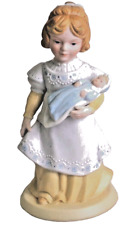 Avon Figurine A Mothers Love Handcrafted Porcelain 1981 Vintage Collectible 5.5 picture