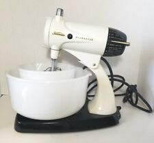 Vintage Sunbeam Mixmaster Stand Mixer 2 Milk Glass Bowls WORKS White 12 Setting picture