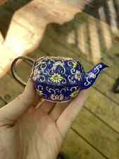 Kelvin Chen miniature enamel teapot picture
