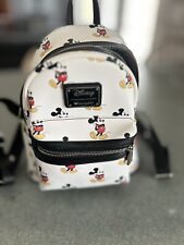 mickey mouse loungefly mini backpack picture
