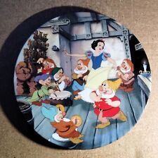 Collector Plate - The Dance of Snow White and the Seven Dwarfs - Knowles, 1991 picture