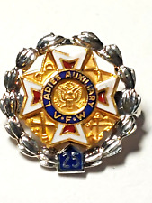 VFW Ladies Auxiliary 25 Year Pin (061123) picture