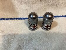 Salt and Pepper Shakers Cross & Domine dirige nos London Metal Plastic Used picture