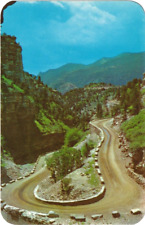 Horseshoe Curve in Williams Canon-Manitou Springs, Colorado CO-vintage postcard picture