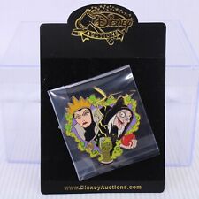 A4 Disney Auctions LE 100 Pin Transformation Evil Queen & Old Hag Snow White picture