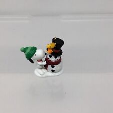 2008 Winter Fun With Snoopy Hallmark Miniature Ornament Peanuts Building Snowman picture