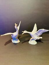 Lladro Vintage Lot of 2 Porcelain Geese Figurines 1264 Taking Flight  EVUC picture