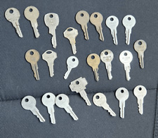 Antique Vintage Keys 22 Count Lot #12 Yale picture