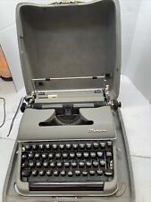 1950's OLYMPIA Werke AG. Wilhelmshaven De Luxe Typewriter w Case UNTESTED picture