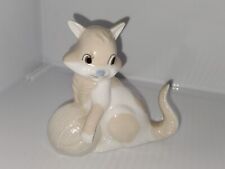 Vintage Porcelain Kitty Cat Kitten w/Ball of Yarn Figurine Spain Miquel Requena picture
