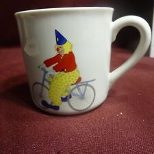 Baby's First Cup / Mug with Clown On Bike - 1988 Porcelana Real Brasil - MINT picture