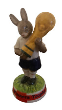 ROYAL DOULTON BUNNYKINS DB 409 WINNERS TROPHY 2006  No 750  of 1000 picture